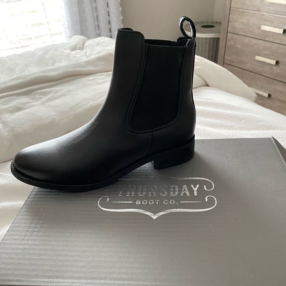 Thursday Boot Company Shoes - Thursday boot company black Chelsea boot